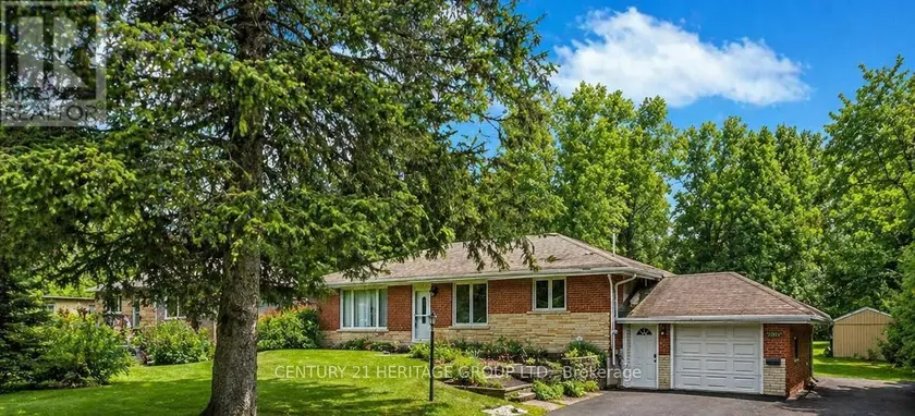 Detached at 20015 BATHURST STREET, East Gwillimbury