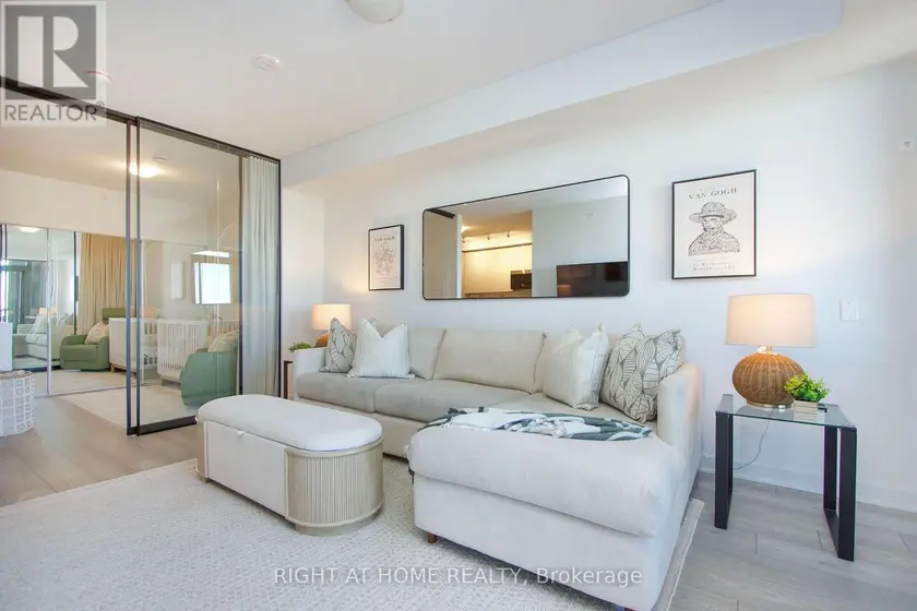 Apartment at 903 - 2920 HIGHWAY 7 HIGHWAY, Vaughan