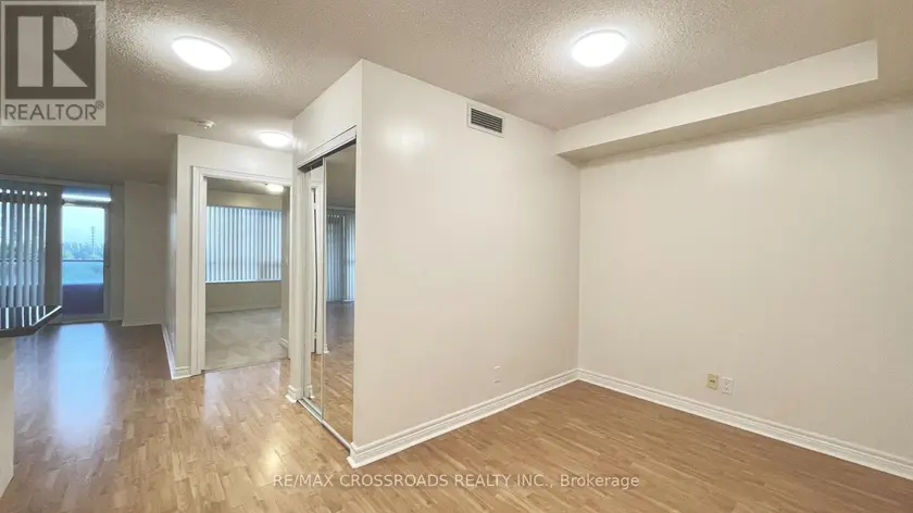 Apartment at 607 - 33 COX BOULEVARD, Markham