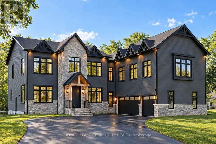 Detached at 17 CONNOR DRIVE, Whitchurch-Stouffville