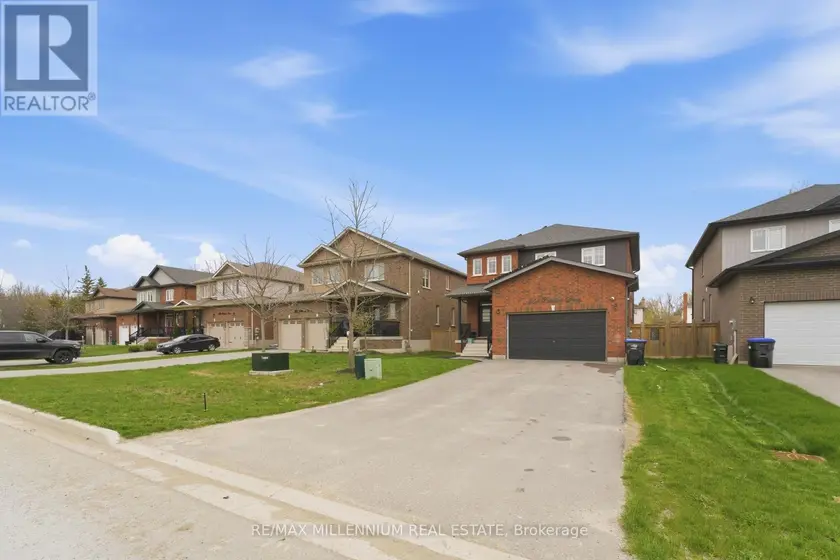 Detached at 264 PATTERSON STREET, New Tecumseth