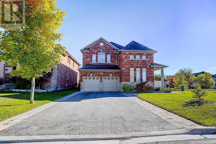 Detached at 619 FERNBANK ROAD, Newmarket