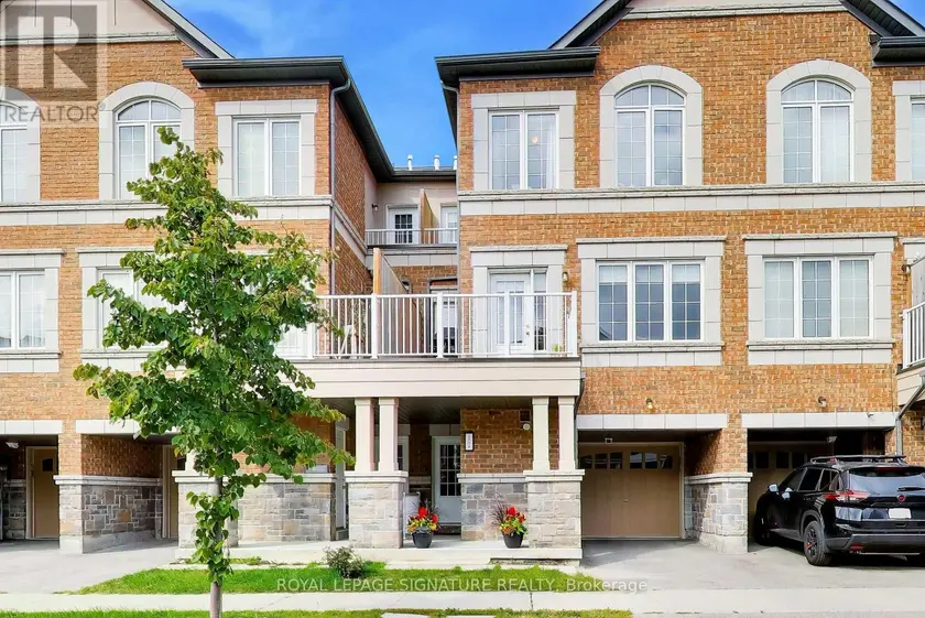 Townhouse at 12 MCGRATH AVENUE, Richmond Hill