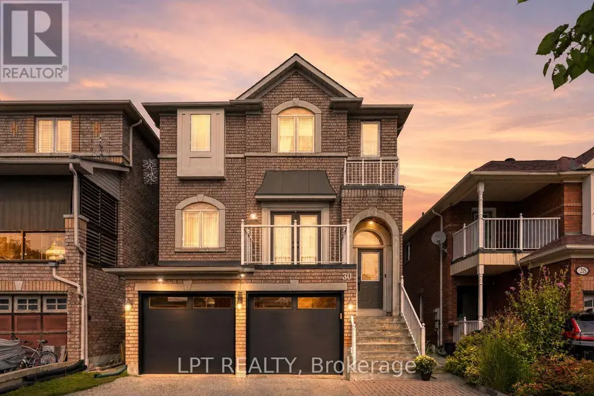 Detached at 30 SNOWY MEADOW AVENUE, Richmond Hill