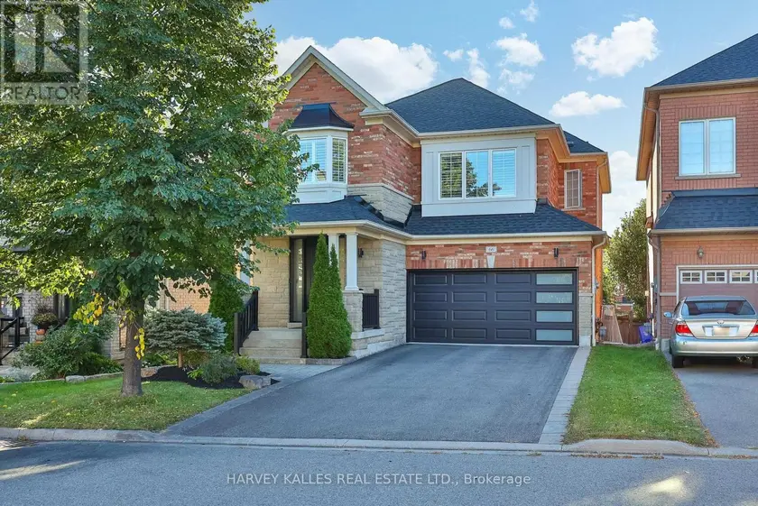 Detached at 66 HORSEDREAMER LANE, Whitchurch-Stouffville