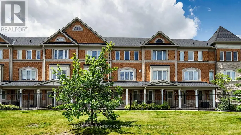 Townhouse at 70 SANCTUARY WAY, Markham