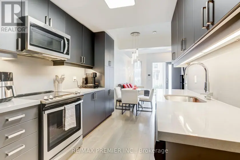 Townhouse at TH 5 - 1010 PORTAGE PARKWAY, Vaughan