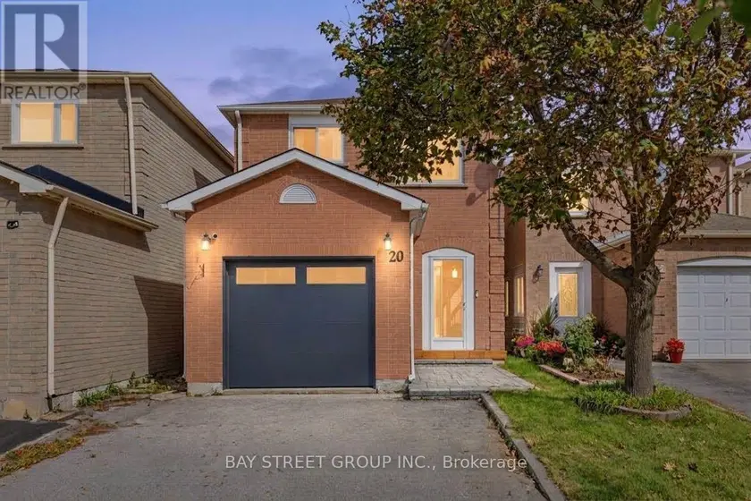 Detached at 20 HARNESS CIRCLE, Markham