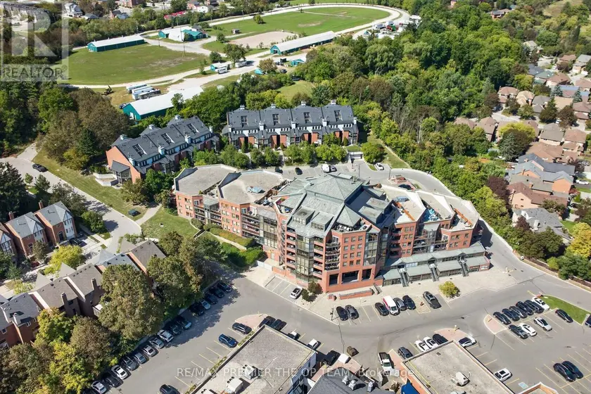 Apartment at 404 - 100 ARBORS LANE, Vaughan