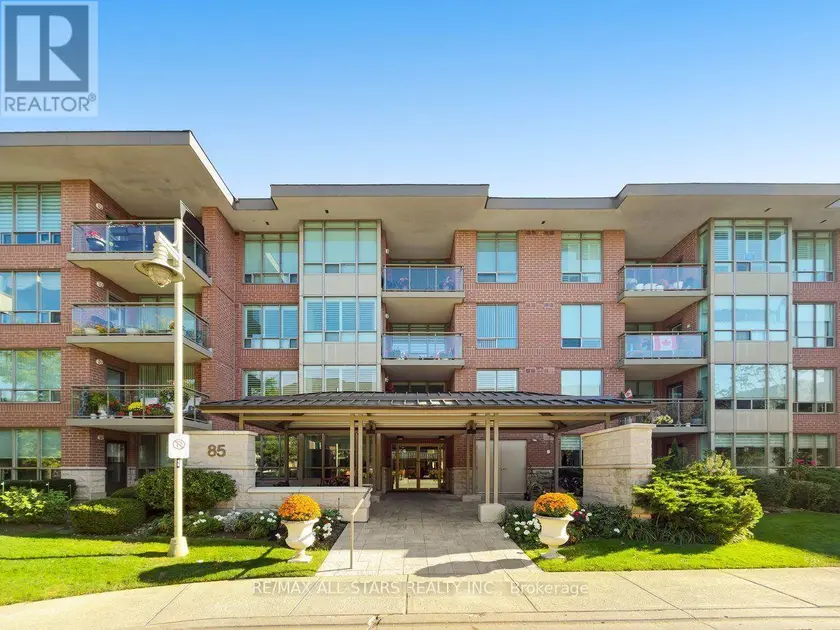Apartment at 221 - 85 THE BOARDWALK WAY, Markham