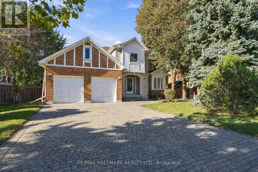 Detached at 69 KING'S CROSS AVENUE, Richmond Hill