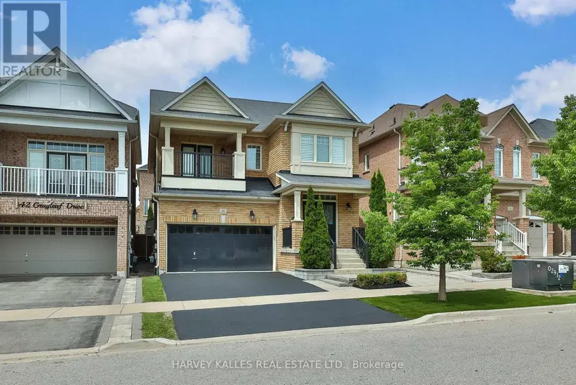 Detached at 46 GRAYLEAF DRIVE, Whitchurch-Stouffville