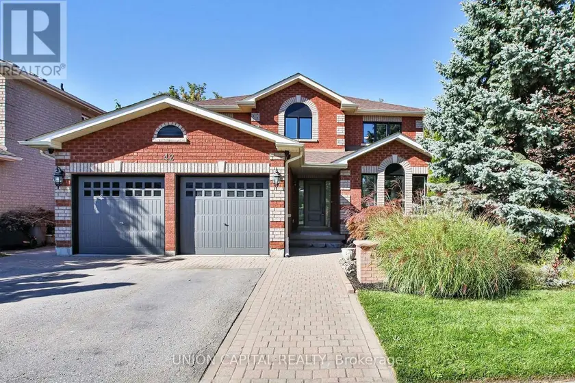 Detached at 42 BAMBI CRESCENT, Georgina