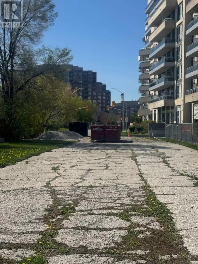 Vacant Land at PIN#031092447 - 0 16TH AVENUE, Richmond Hill