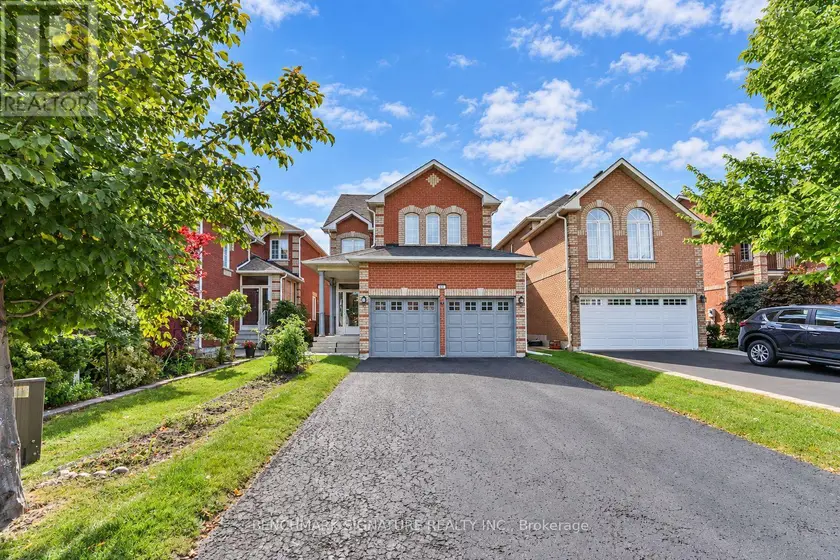 Detached at 27 AVENIDA STREET, Markham