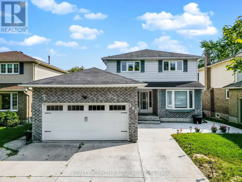 Detached at BSMNT - 201 BISCAYNE BOULEVARD, Georgina