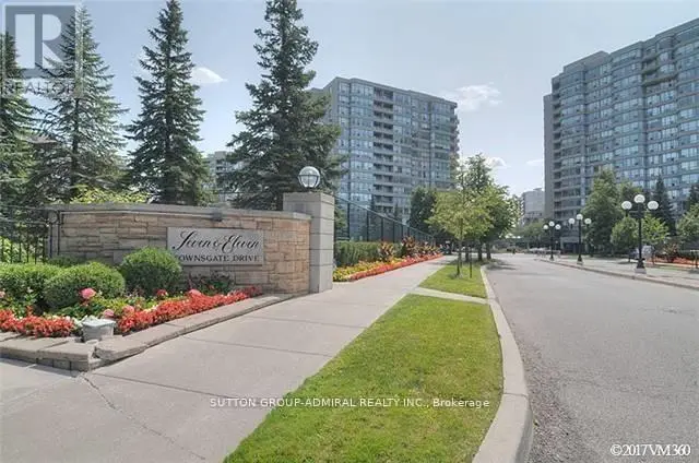 Apartment at 1002 - 11 TOWNSGATE DRIVE, Vaughan