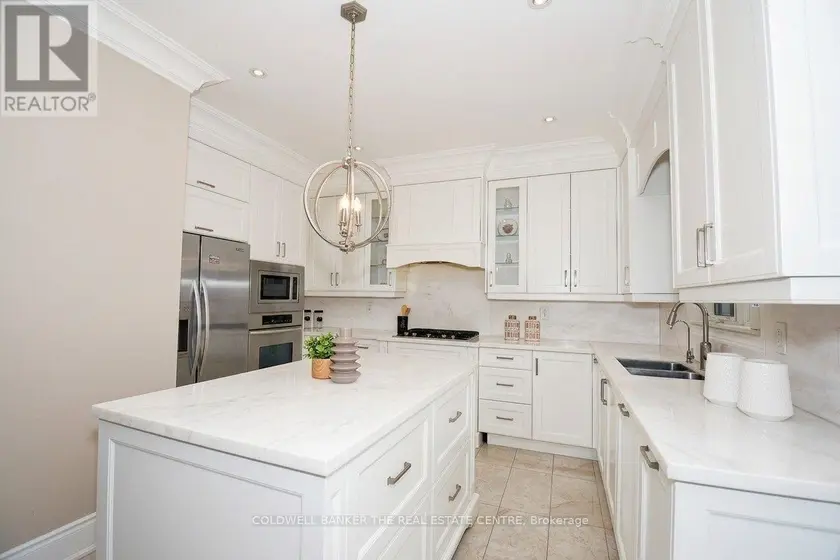 Detached at 304 TOWER HILL ROAD, Richmond Hill
