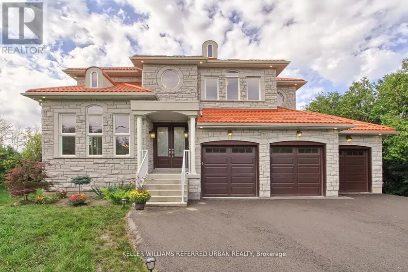 Detached at 70 BRULE LAKEWAY, Georgina