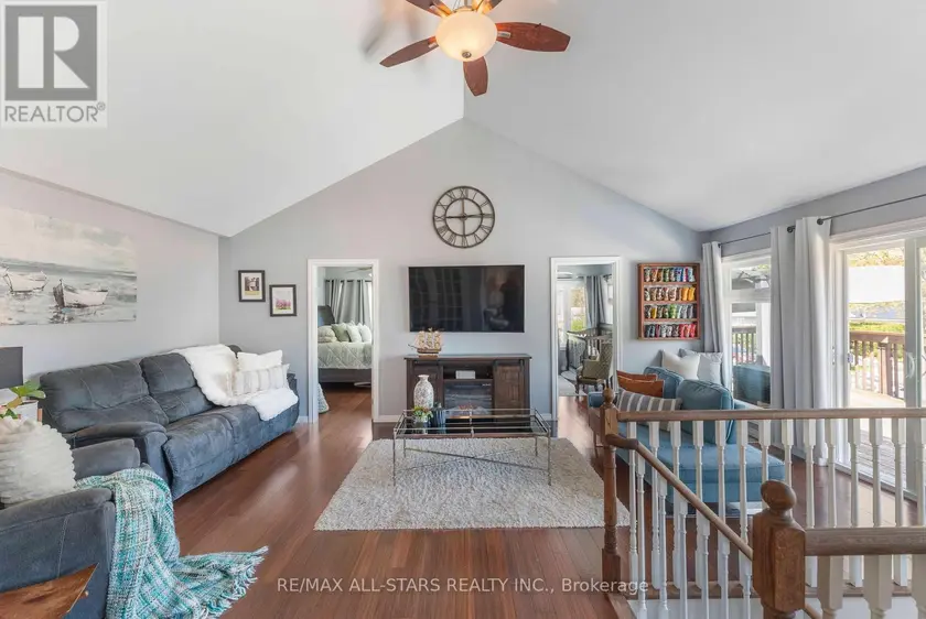 Detached at 39 FRANKLIN BEACH ROAD, Georgina