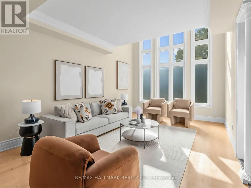 Detached at 8 RIDGLEY COURT, Richmond Hill