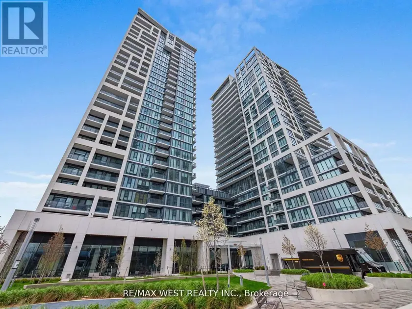 Apartment at 1019 - 9000 JANE STREET, Vaughan