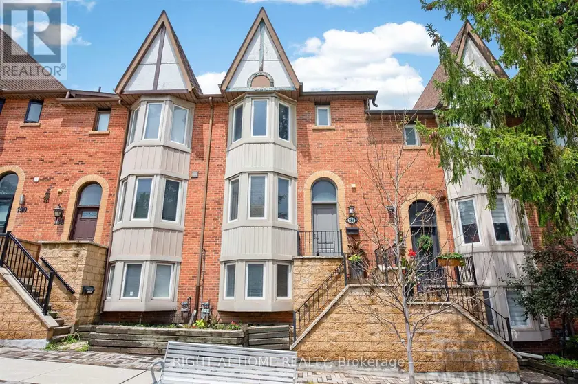 Townhouse at 45 - 186 WOODBRIDGE AVENUE, Vaughan