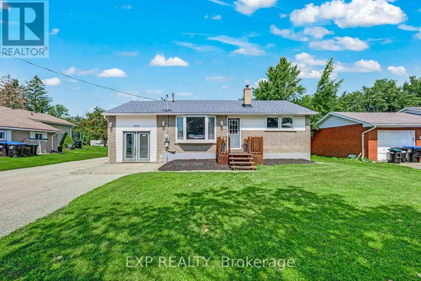 Detached at 1990 VICTORIA STREET, Innisfil