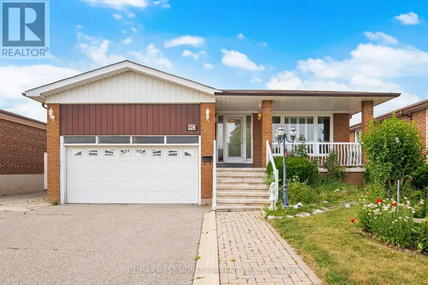Detached at 90 NORTH RIDGE ROAD, Vaughan