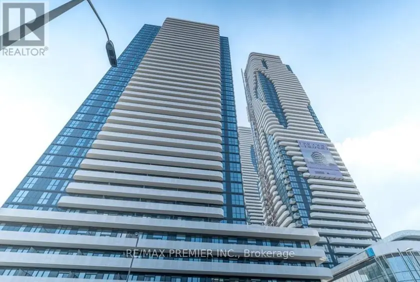 Apartment at 1012 - 28 INTERCHANGE WAY, Vaughan