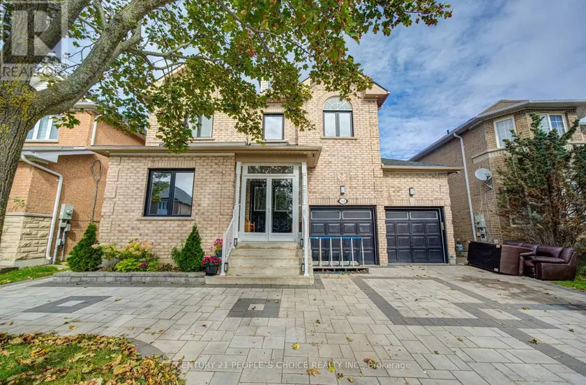 Detached at 145 TRAILHEAD AVENUE, Newmarket
