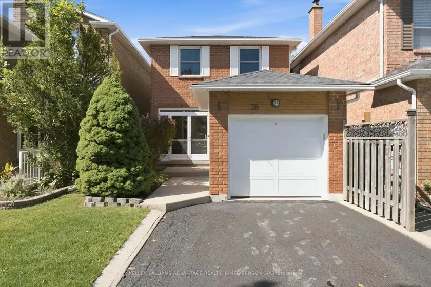 Detached at 38 WHITE BOULEVARD, Vaughan
