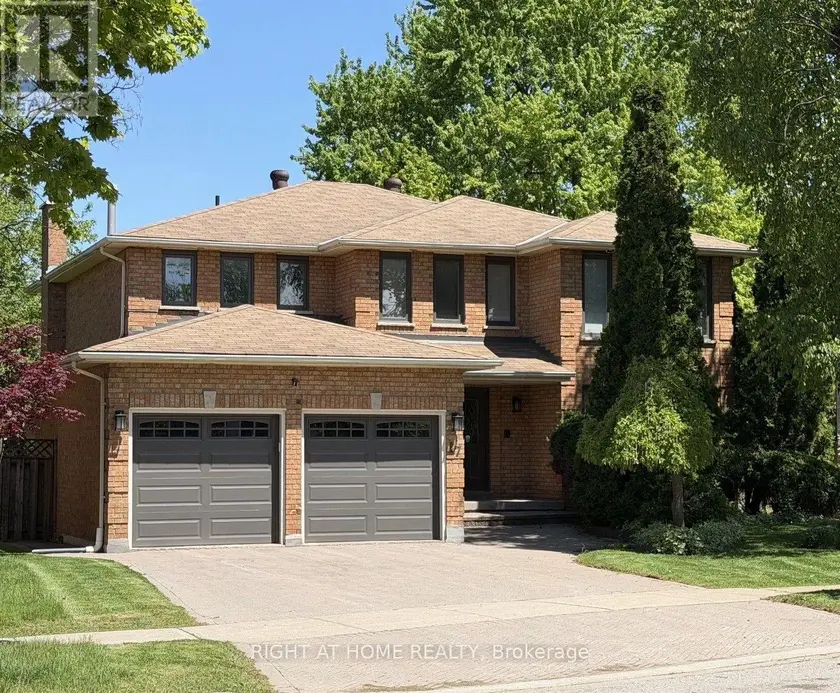 Detached at 17 PICCADILLY ROAD, Richmond Hill
