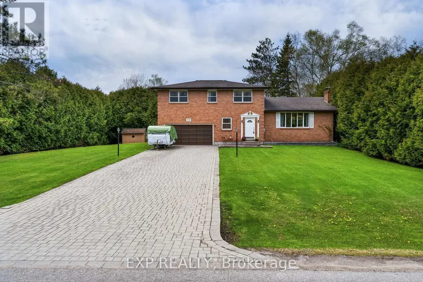 Detached at 32 LOUISA STREET, Georgina