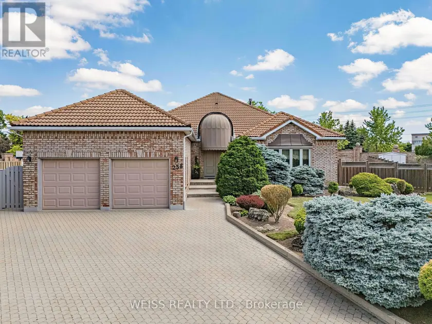 Detached at 238 BOURBON STREET, Vaughan