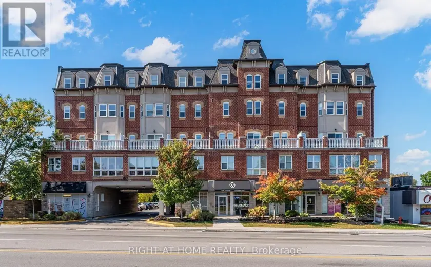 Apartment at 202 - 15450 YONGE STREET, Aurora