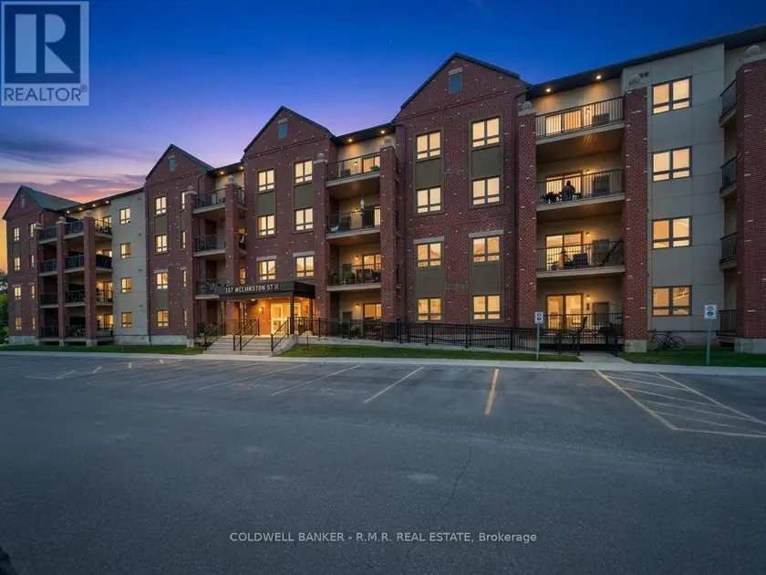 Apartment at 103 - 157 WELLINGTON STREET E, New Tecumseth