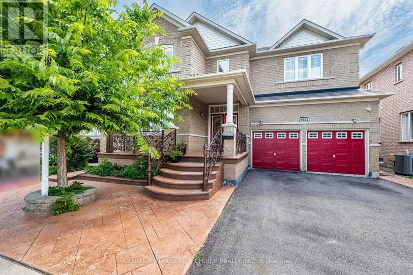 Detached at 233 VELLORE AVENUE, Vaughan
