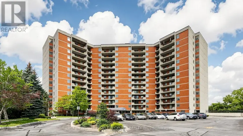 Apartment at 310 - 7811 YONGE STREET, Markham