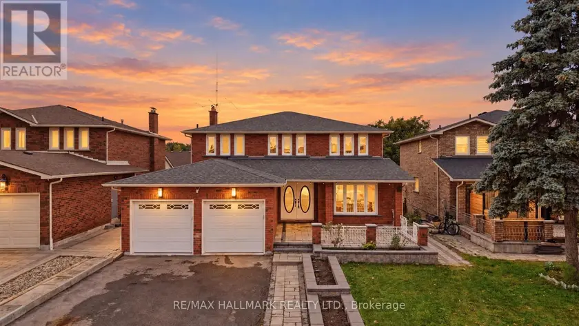 Detached at 44 OLYMPIA GATE, Vaughan