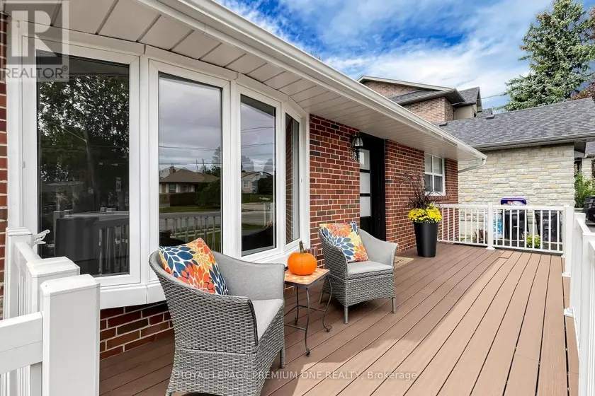 Detached at 98 THORNTON AVENUE, Bradford West Gwillimbury