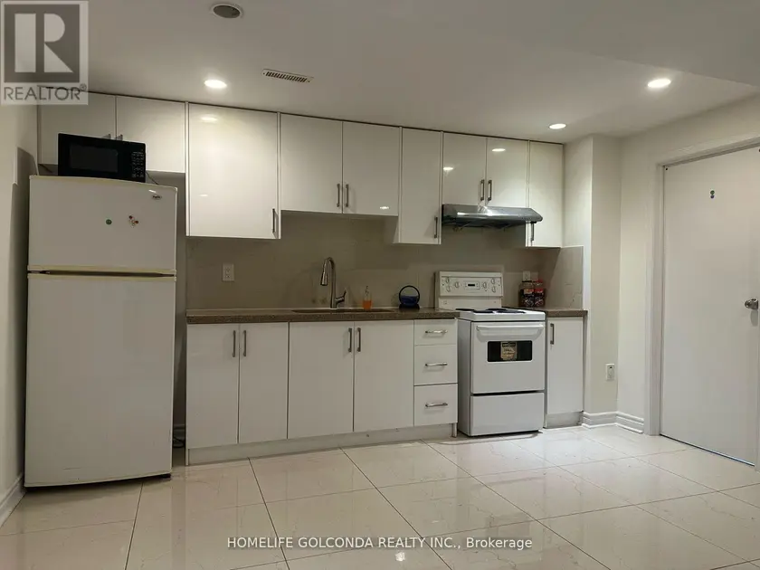 Detached at 37 HALDER CRESCENT, Markham