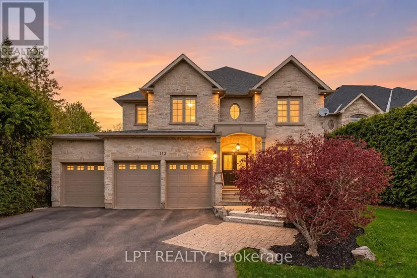 Detached at 112 TYLER STREET, Aurora