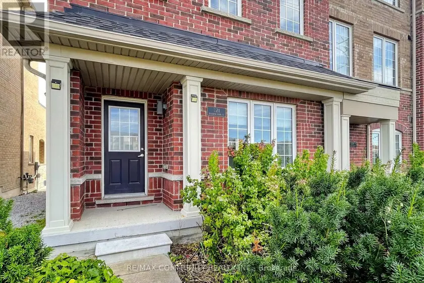 Townhouse at 221 HARDING PARK STREET, Newmarket