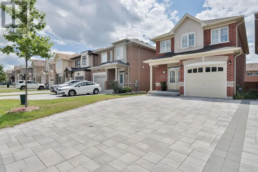Detached at 434 RITAS AVENUE, Newmarket