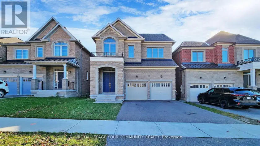 Detached at 19 ROBERT BALDWIN BOULEVARD, East Gwillimbury