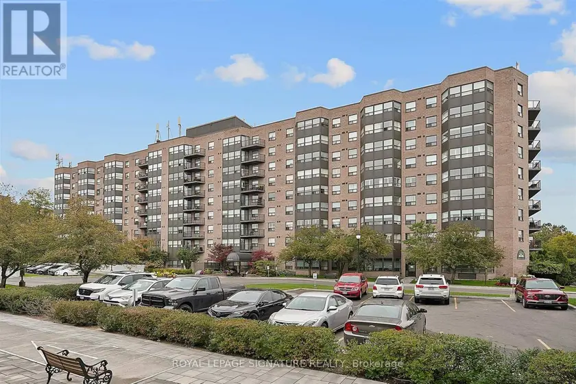 Apartment at 101 - 2 RAYMERVILLE DRIVE, Markham