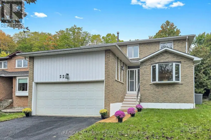 Detached at 22 PINING ROAD, Markham