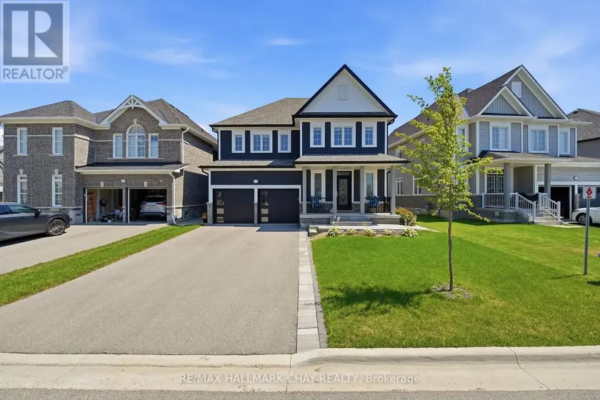 Detached at 113 STRACHAN TRAIL, New Tecumseth