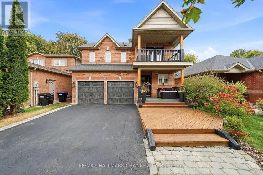Detached at 427 HAINES STREET, New Tecumseth